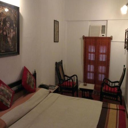Indeco Hotels Swamimalai 库姆巴科纳姆 外观 照片